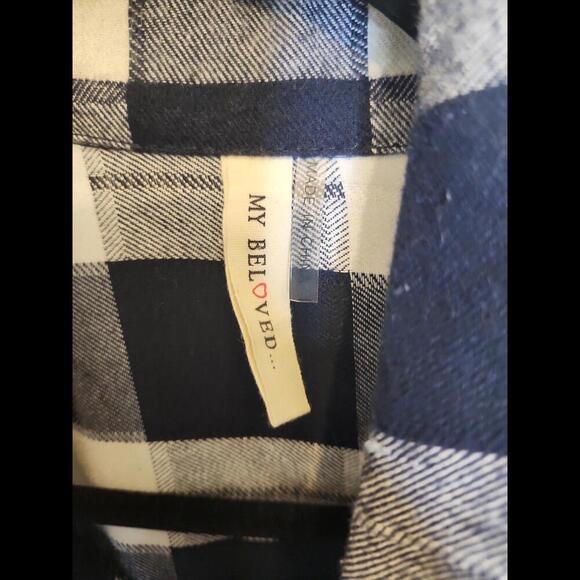 Flannel - Picture 2 of 3